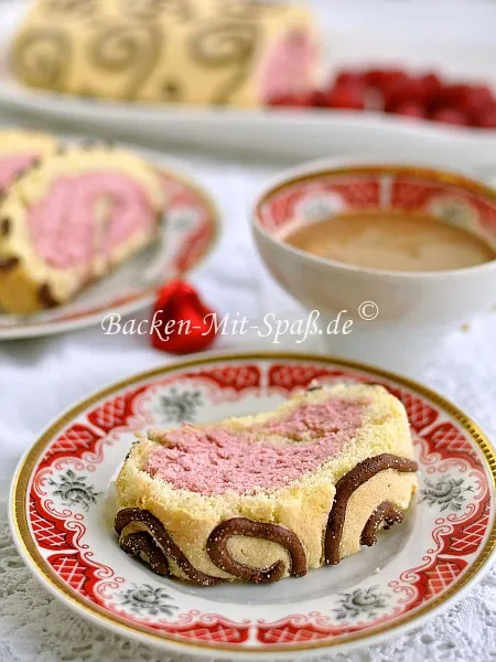 Himbeerroulade Himbeerroulade