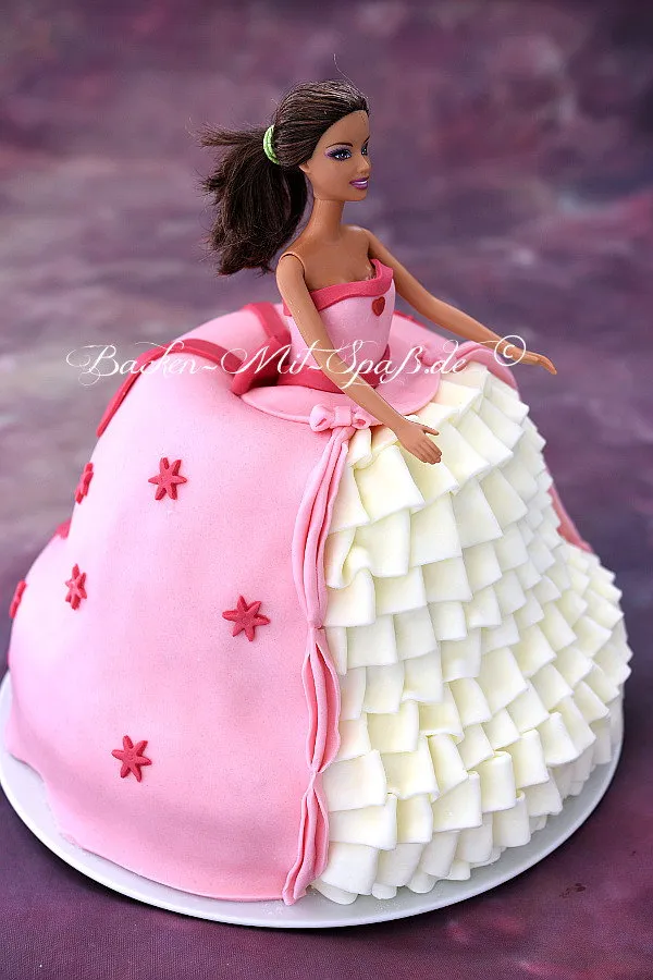 Barbie- Torte Barbie- Torte