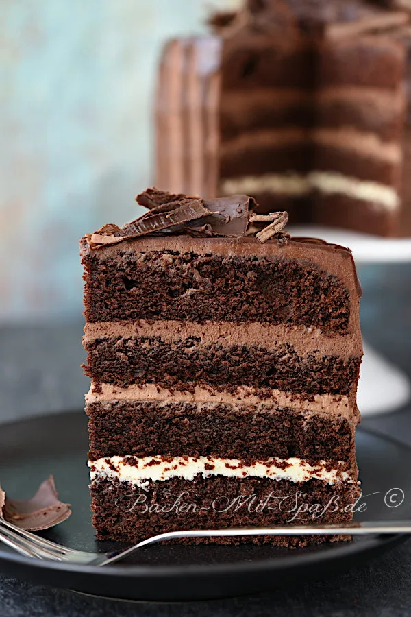 Dreifarbige Schokotorte Dreifarbige Schokotorte