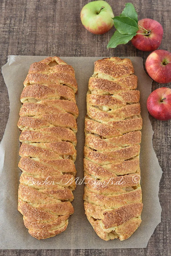 Apfelstrudel mit Hefe-Mürbeteig Apfelstrudel mit Hefe-Mürbeteig