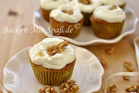 Polenta-Birnen-Cupcakes