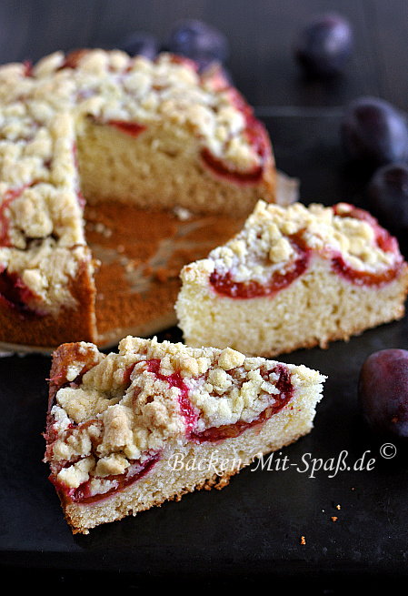 Buttermilchkuchen mit Zwetschgen