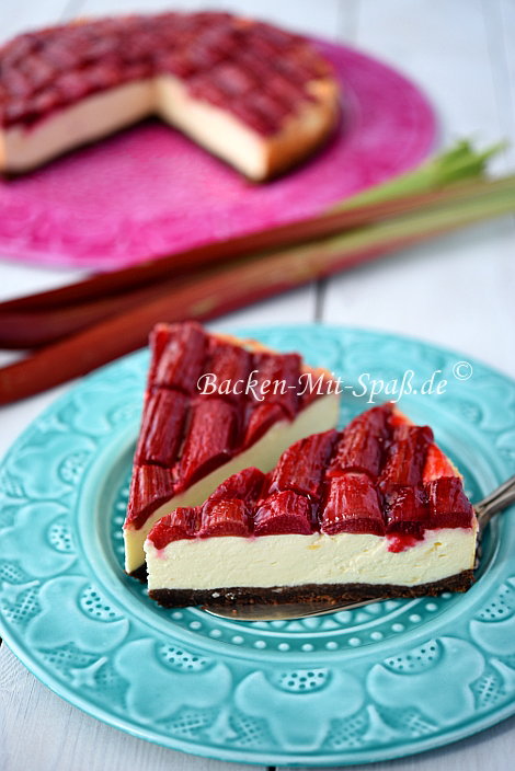Rhabarber- Käsekuchen Rhabarber- Käsekuchen